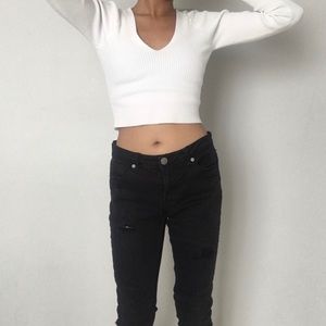 Black ripped skinny jeans